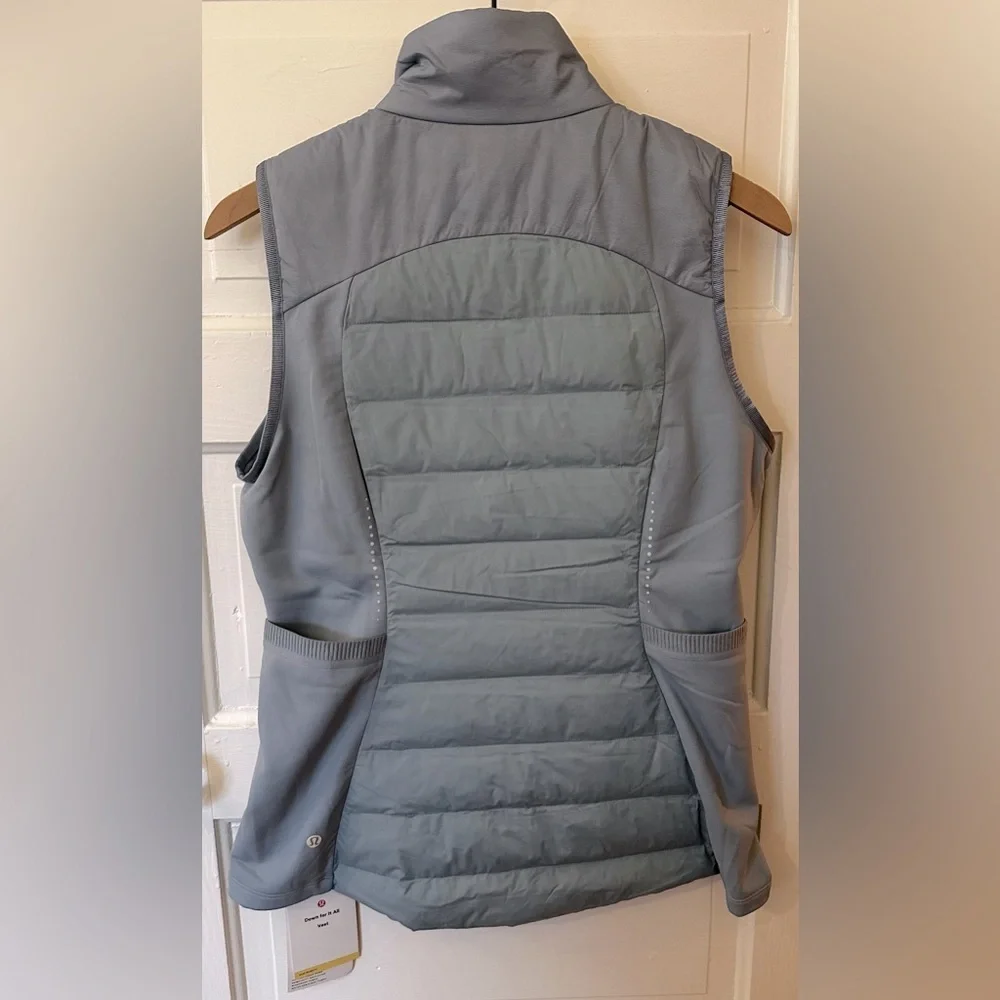 Lululemon Womens Down for It All Vest Concrete Blue Sz 10 - Picture 3 of 5